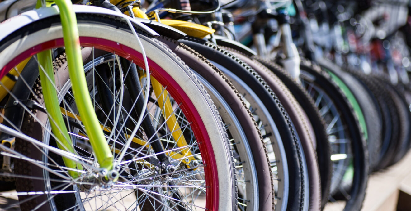 fabricant d'abri vélo.jpg