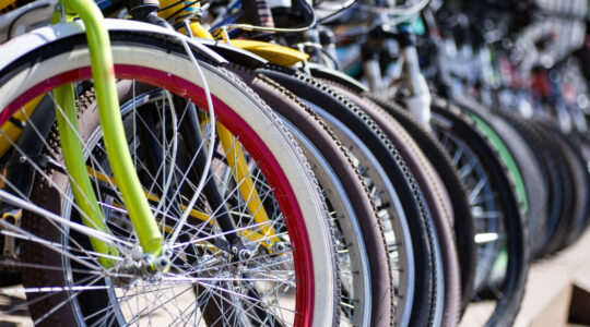 fabricant d'abri vélo.jpg